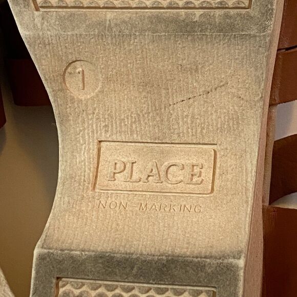 Place Tan Brown Strappy Sandals Girl Size 1 - Picture 11 of 13